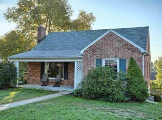 368 Hillcrest Rd, York, PA 17403