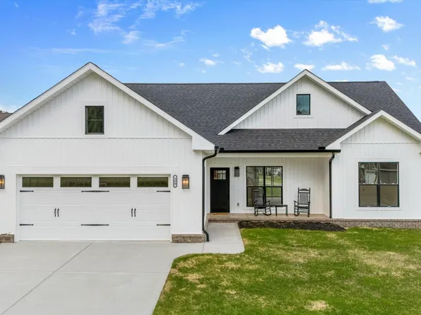 200 Jason Hovater Way, Clinton, TN 37716