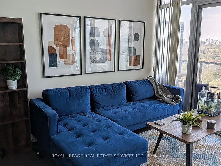 105 The Queensway #2412 — Photo 1