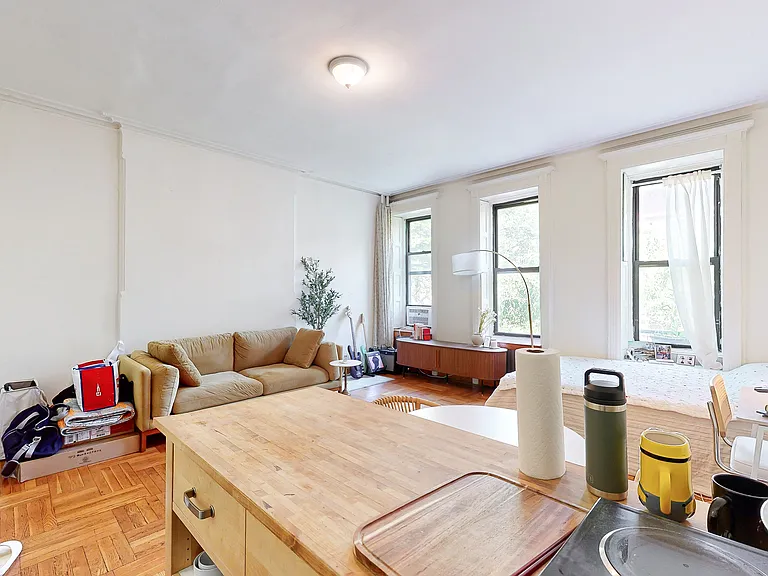 118 W 69th St #4A — Photo 7