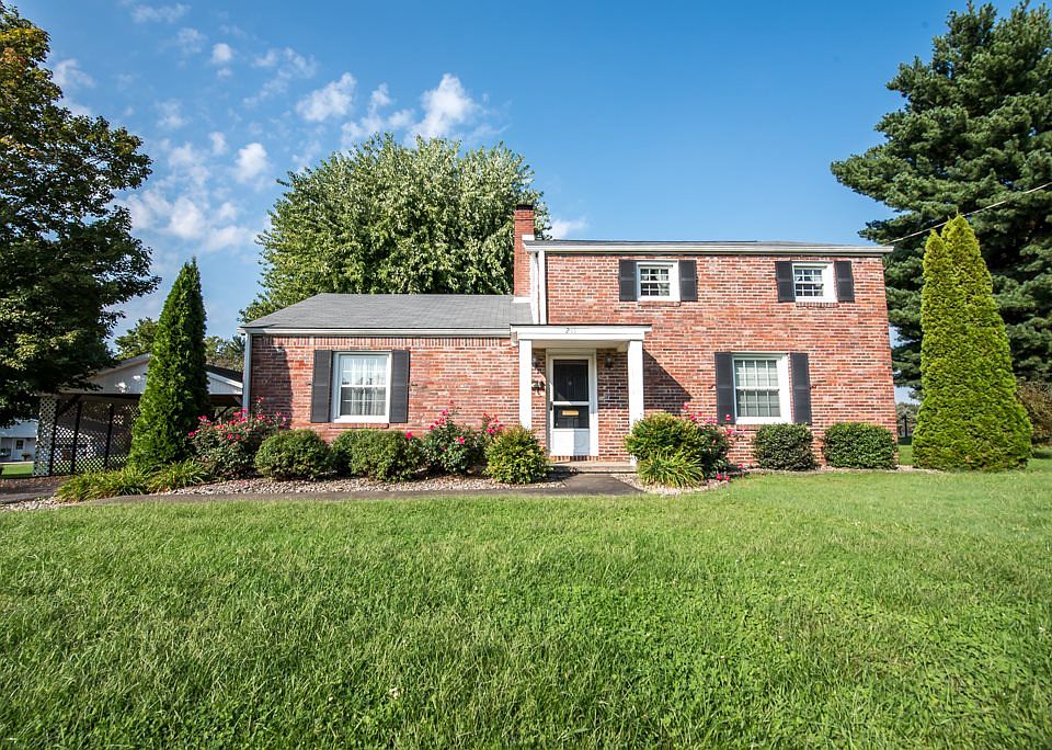1st image of 211 College Hts