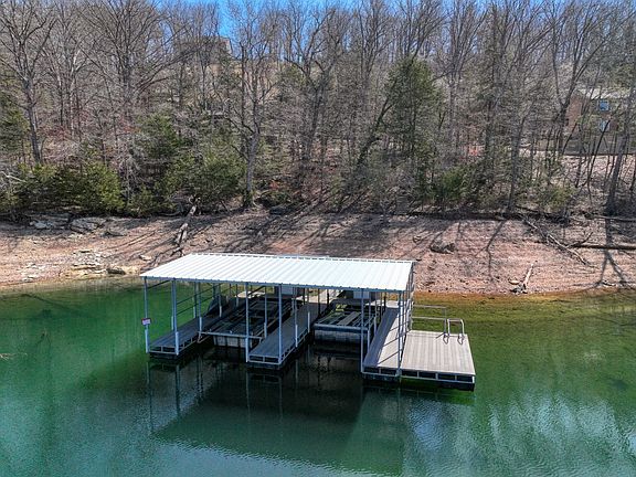 4th image of 332 Panorama Shores Dr
