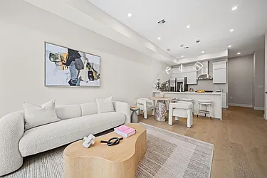 31 Graham Street, #1