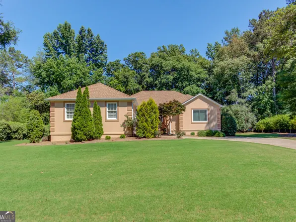 267 Ashbrook Dr, Athens, GA 30605
