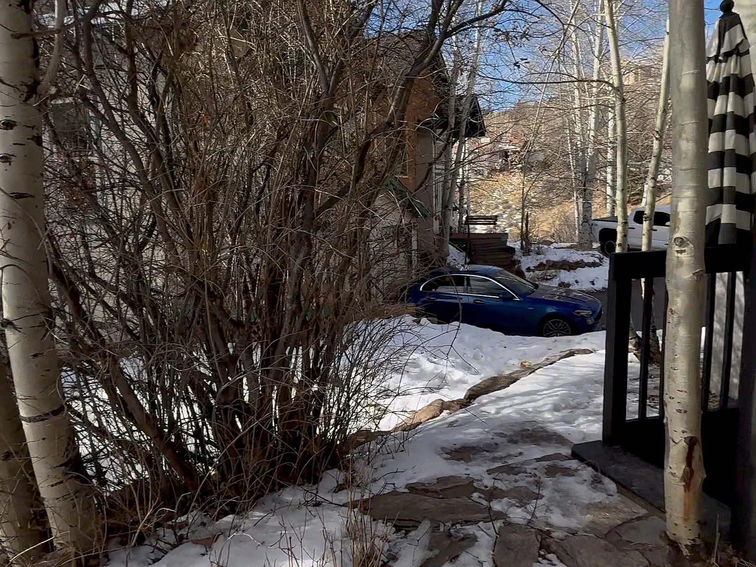 2475 Old Trail Rd — Photo 4