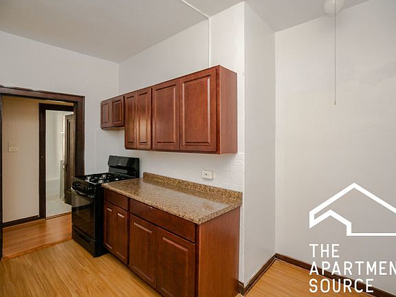 4th image of 1943 Wesley Ave APT 201