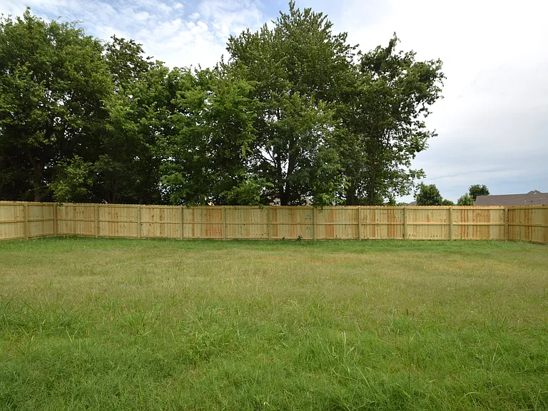 346 Texas Ave — Photo 20