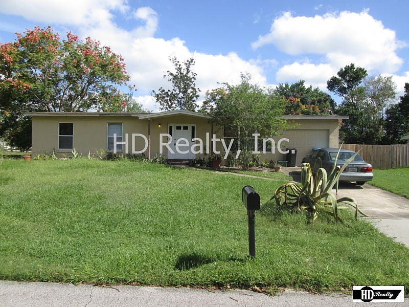 1st image of 1041 Monterey Dr