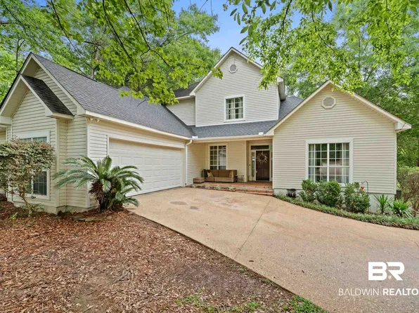 150 Lakeview Loop, Daphne, AL 36526