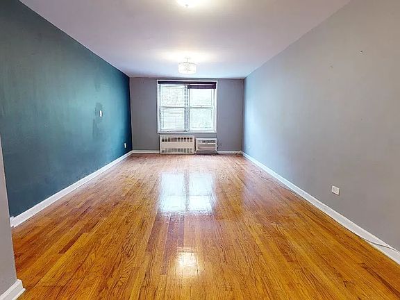 4th image of 4265 Kissena Blvd APT 204