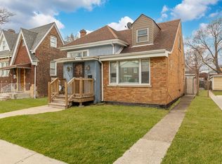 1642 S 56th Ct, Cicero, IL 60804