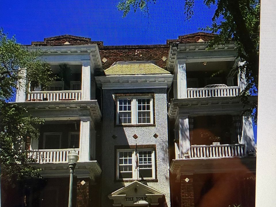 1st image of 2904 Park Ave APT 1