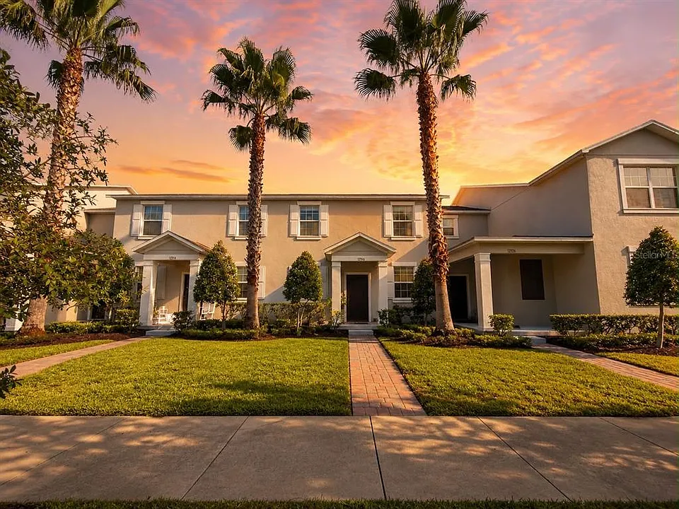 12820 Strode Ln