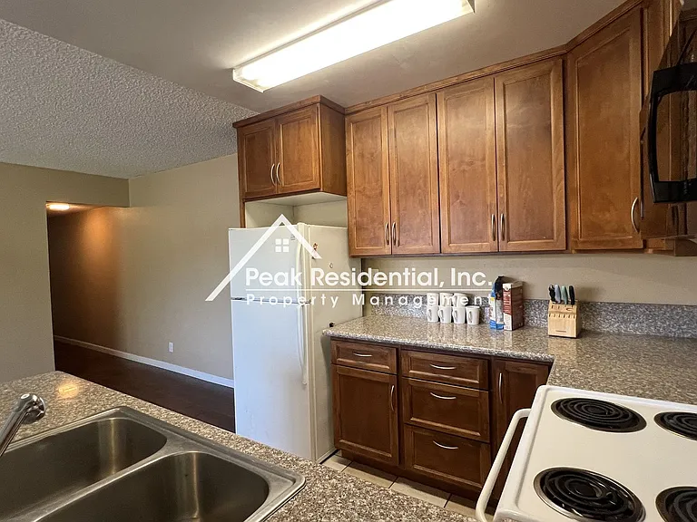5555 Keoncrest Cir — Photo 6