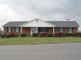 212 Dove Dr, Lawrenceburg, KY 40342