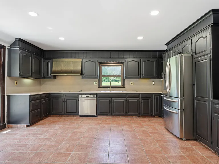 612 Bustleton Pike — Photo 20