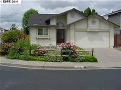 1st image of 3716 Gladstone Dr