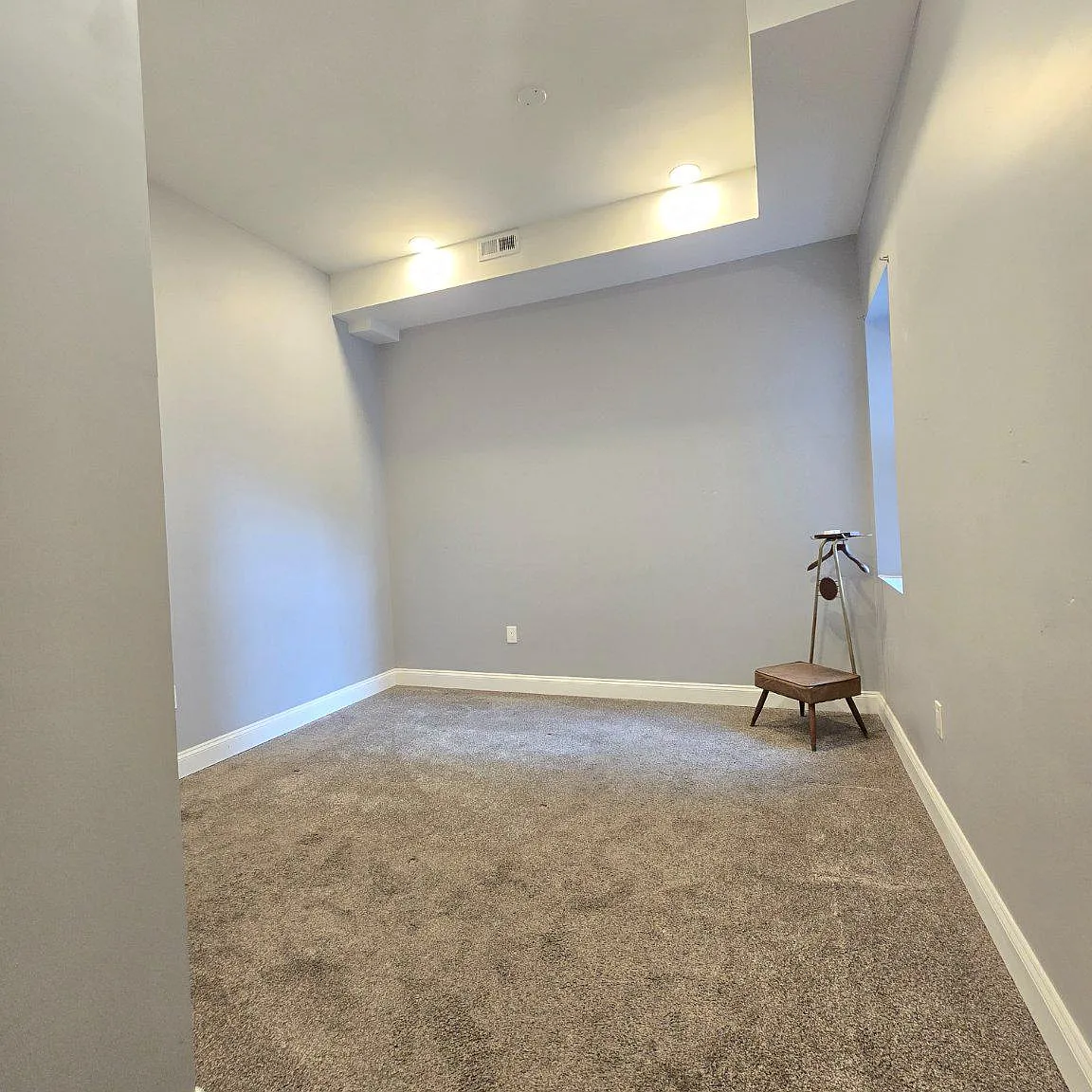 3 bed, 2.0 bath, $2,150 — Photo 2
