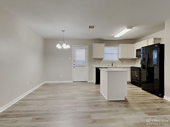 5th image of 4415 Sunflower Creek Ln