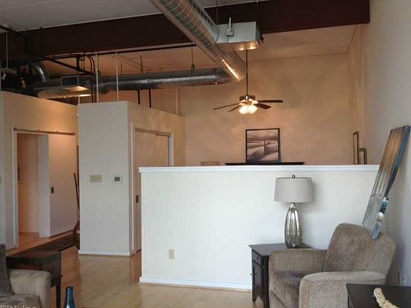 5th image of 221 Market St Unit 326