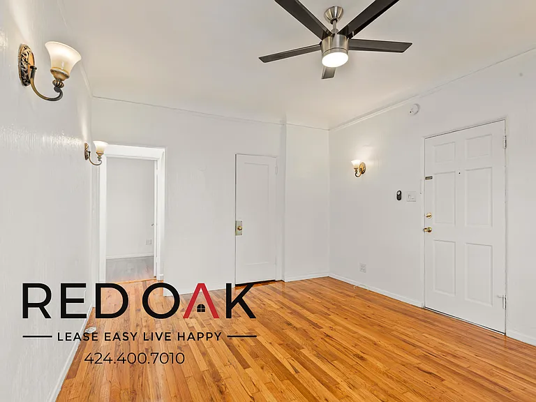 660 S Cochran Ave #107 — Photo 6