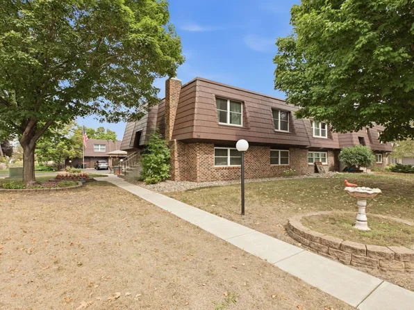 29 Galloway Ln, Waite Park, MN 56387