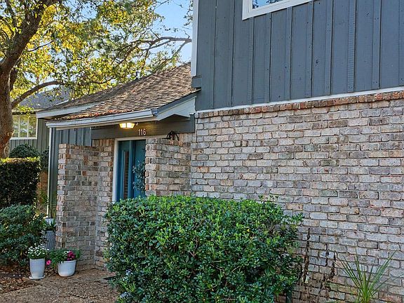 3rd image of 1701 Regency Rd APT 116