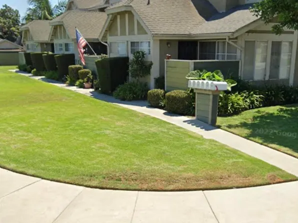 7332 20th St #E, Westminster, CA 92683