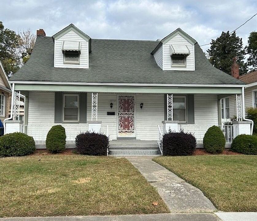 1st image of 1732 Canton Ave