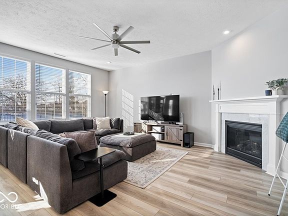 5th image of 6559 Seabiscuit Rd