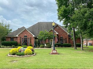 3024 Chasse Ridge Dr, Orange, TX 77632