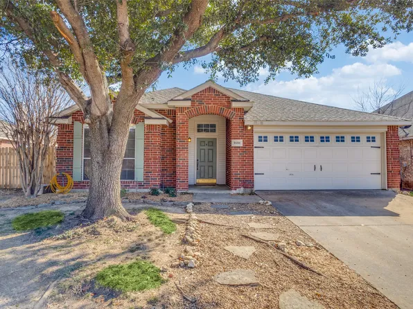 5550 Amistad St, Fort Worth, TX 76137