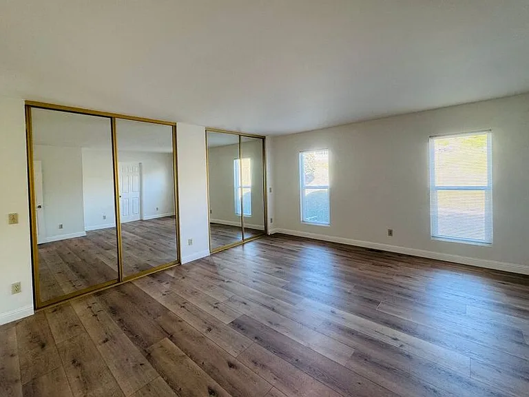909 Richland Rd — Photo 17