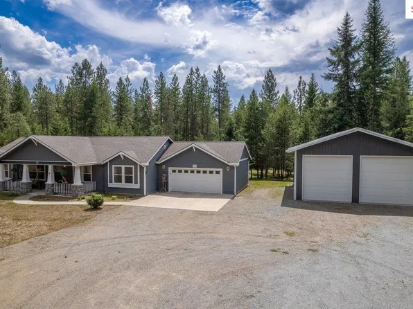 70 Akre Heights Dr, Blanchard, ID 83804