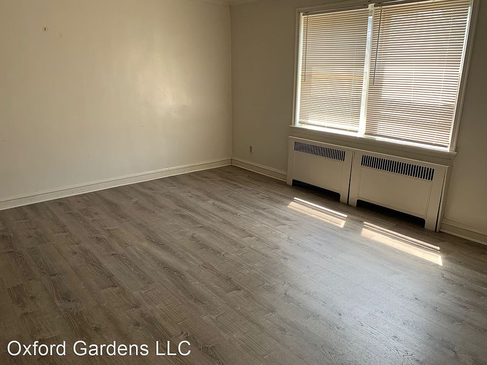 1st image of 5051 Oxford Ave APT 10