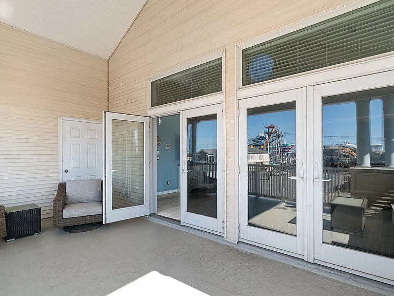 18 Sheridan Ave #3 — Photo 6