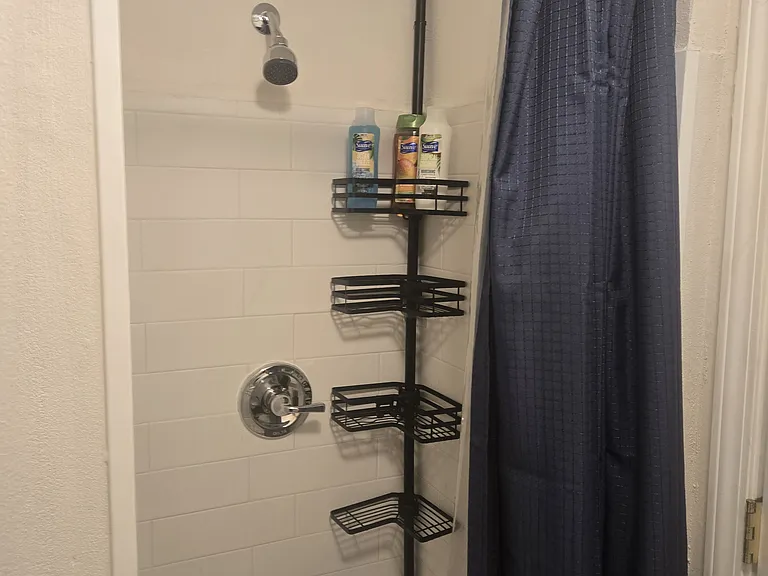 1415 N T St #3 — Photo 11