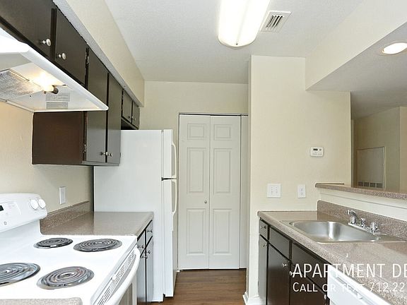 2nd image of 2531 Saint Christopher Ave #2797
