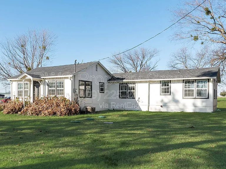 192 Diamond Ranch Rd — Photo 2