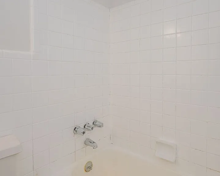 3200 Hillside Ave — Photo 28