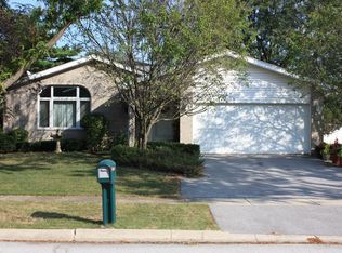 133 Valleywood Dr, Steger, IL