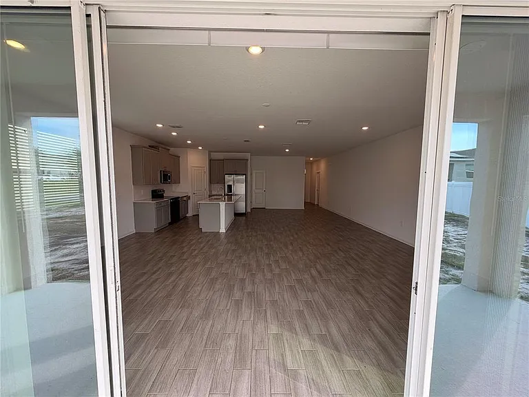 6367 Lakepine St — Photo 10
