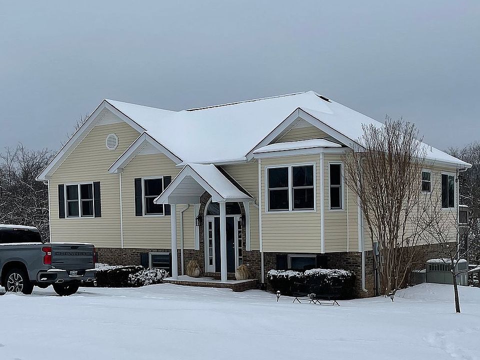 2nd image of 2612 Sabin Way