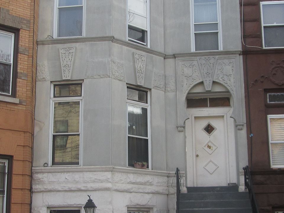2nd image of 496 Hancock St