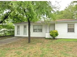 805 Skylark Dr, Arlington, TX 76010