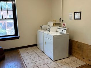 514 S 7th St, Leavenworth, KS 66048