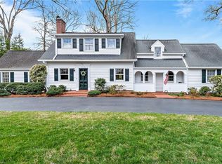 2110 Robinhood Rd, Winston Salem, NC 27104