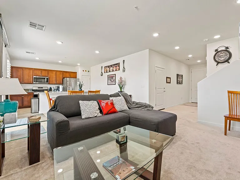 4928 Black Falcon Way — Photo 9