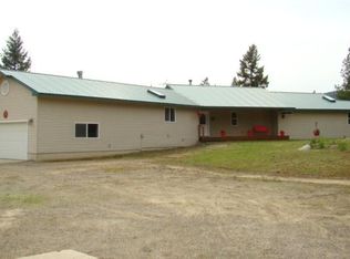 1101 Veit Rd, Newport, WA 99156