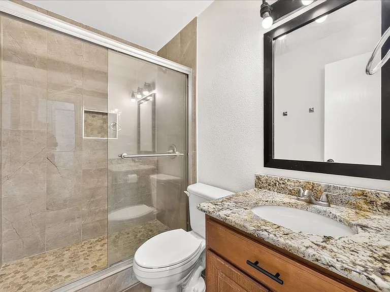 3810 Los Arroyos — Photo 27
